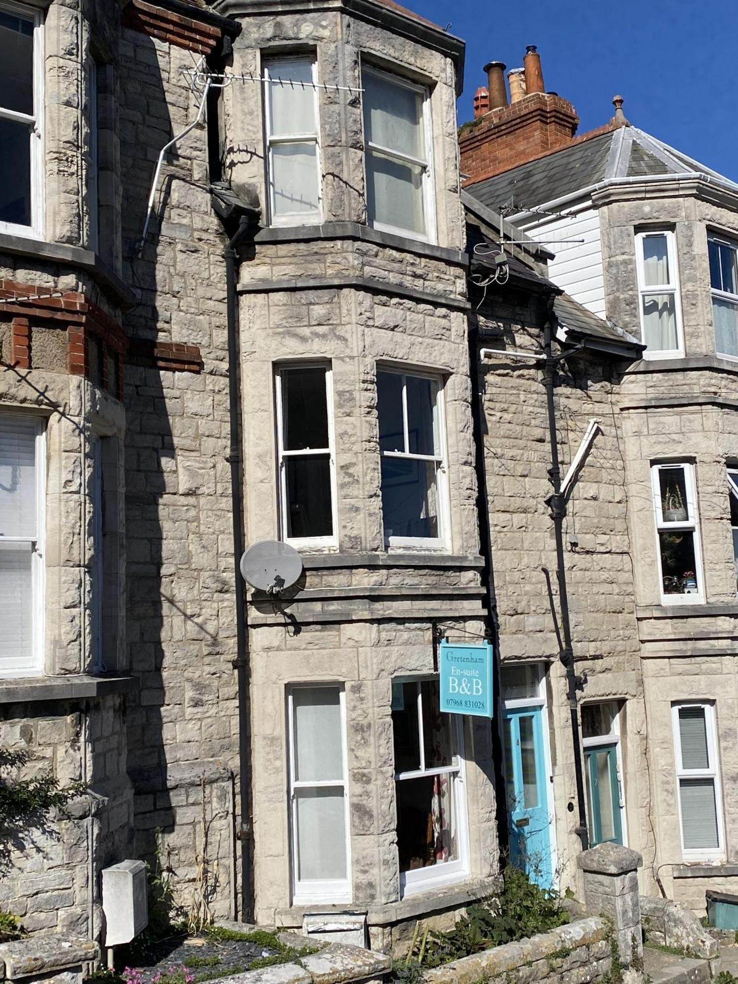 Gretenham B&B Суонидж Екстериор снимка